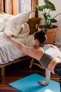 Simple Bodyweight Exercises for a Full-Body Workout
